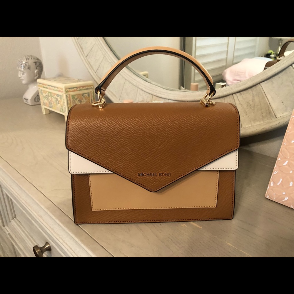 NEW MK light brown purse with white details